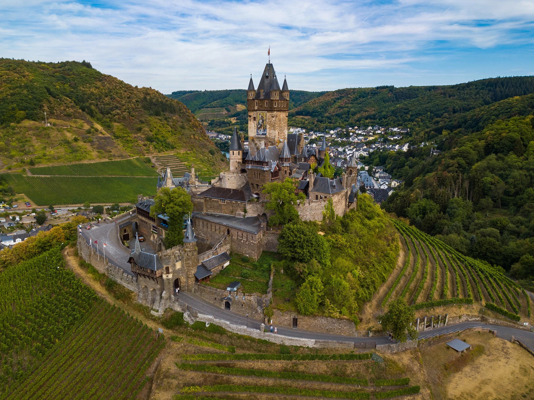 Just one of many possible aerial shots of the Cochem castle