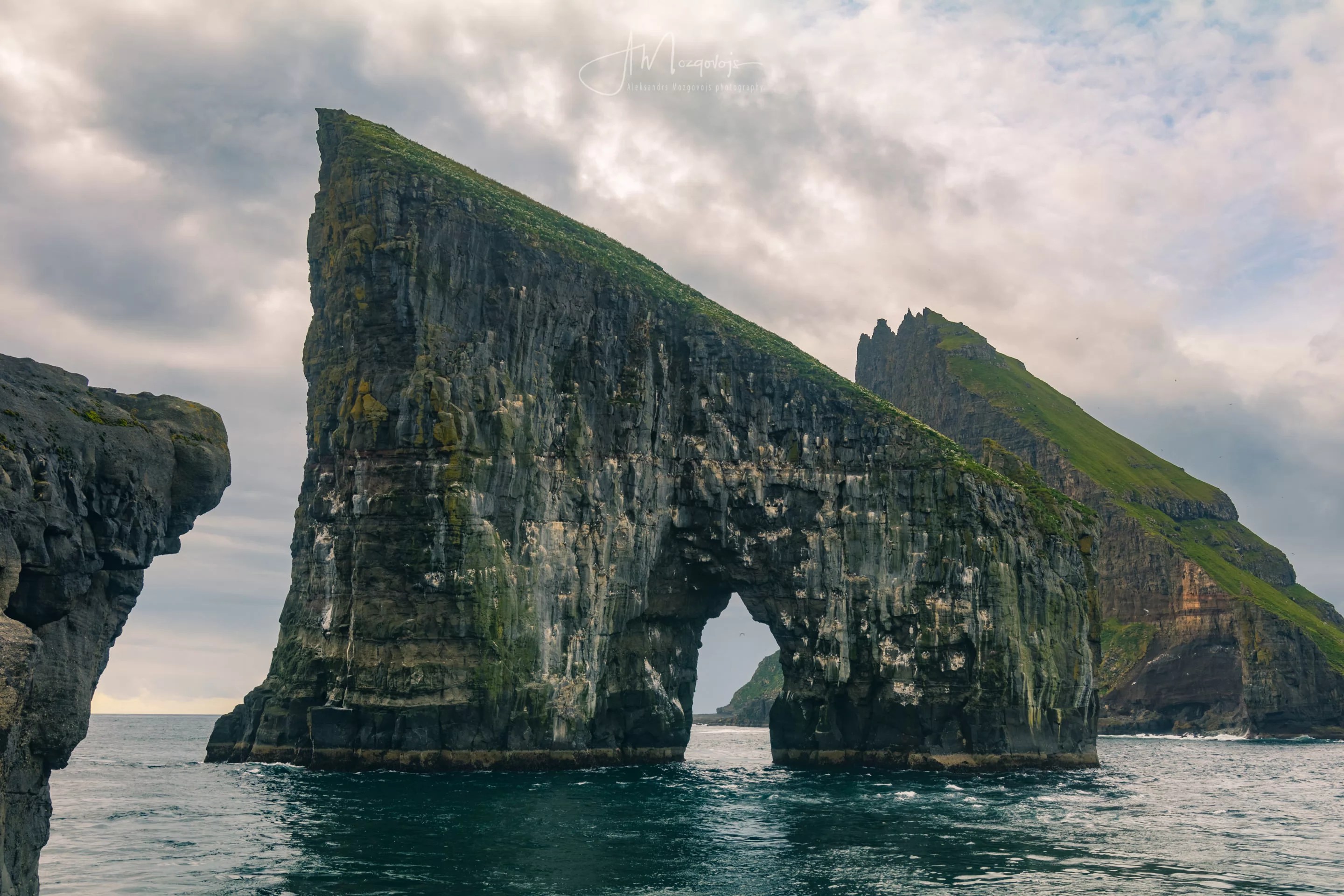 Drangarnir in all its glory