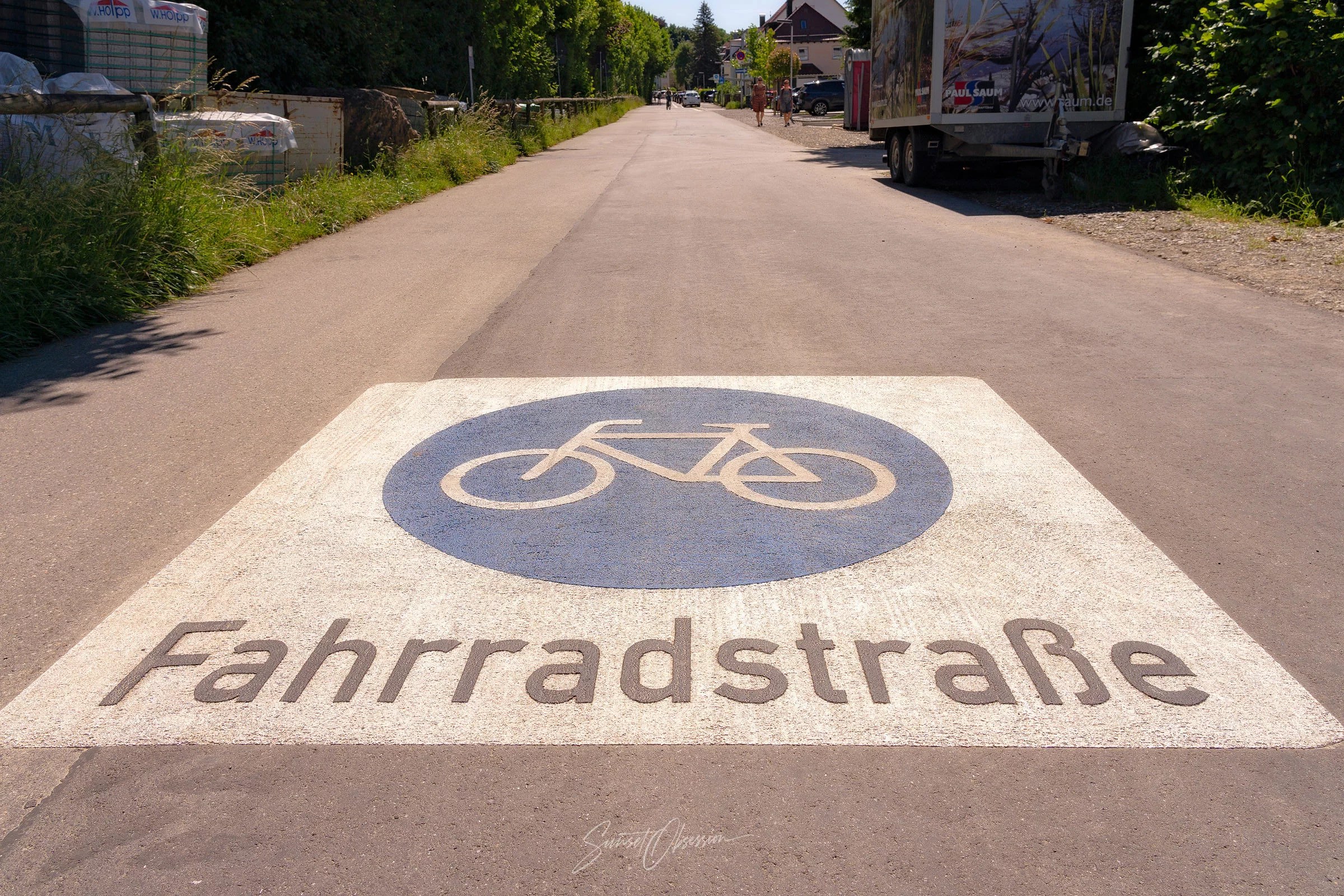 Cycling trails around Lake Constance are very well-marked