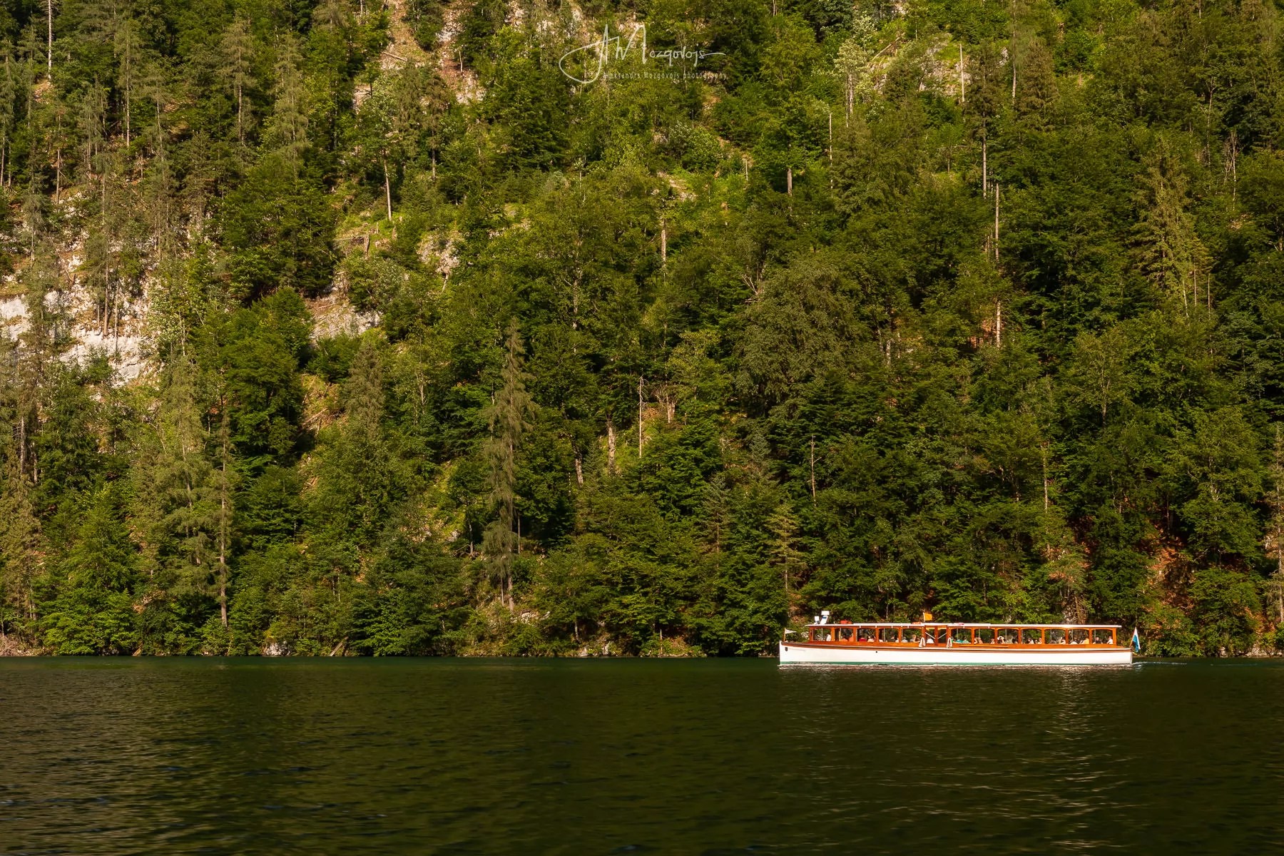 Boat crossing lake Königsee