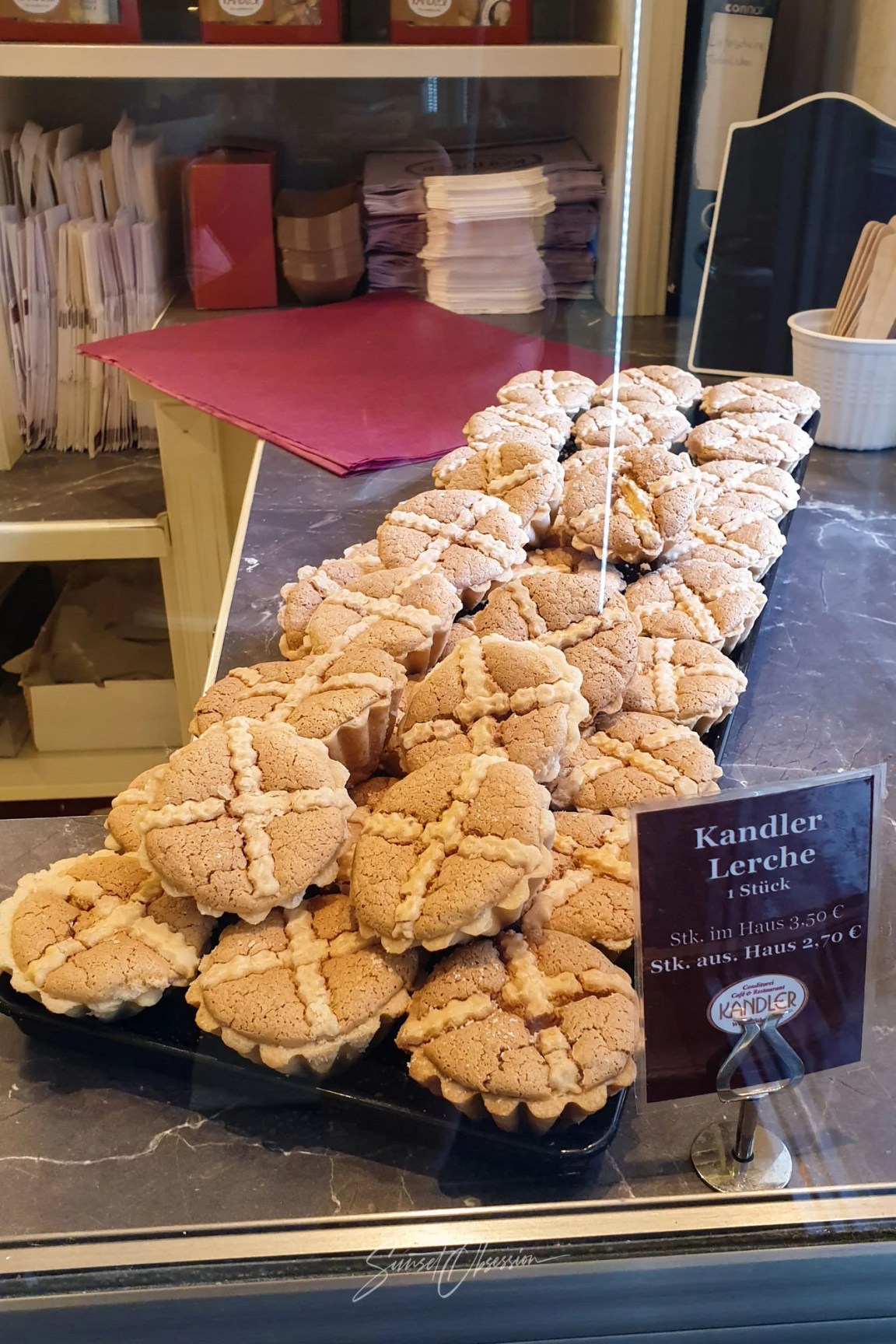 Leipziger Lerche on display in Kandler cafe in Leipzig