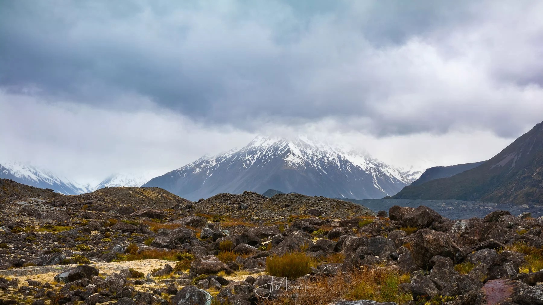 A view of mountains from the Moraine Walk