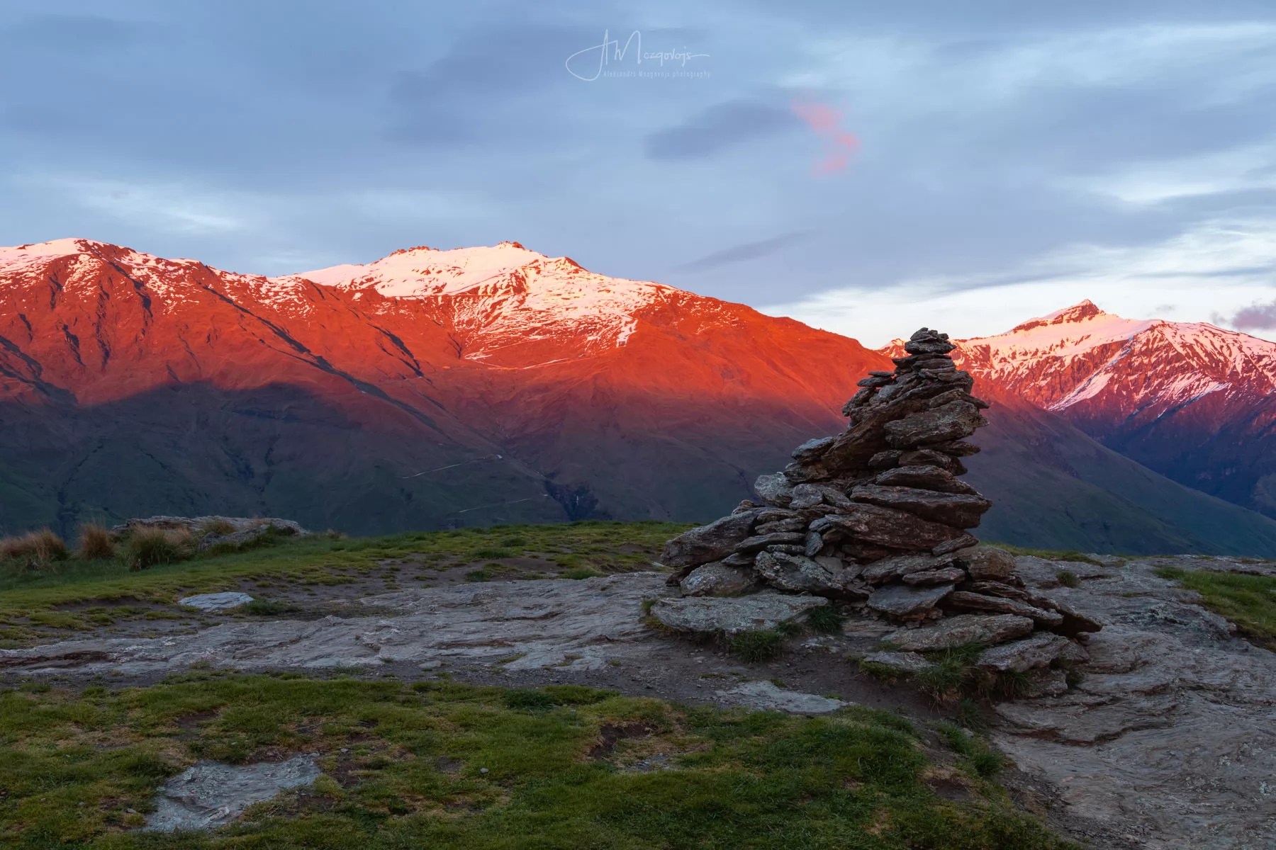 Sunrise at Rocky Mountain Summit