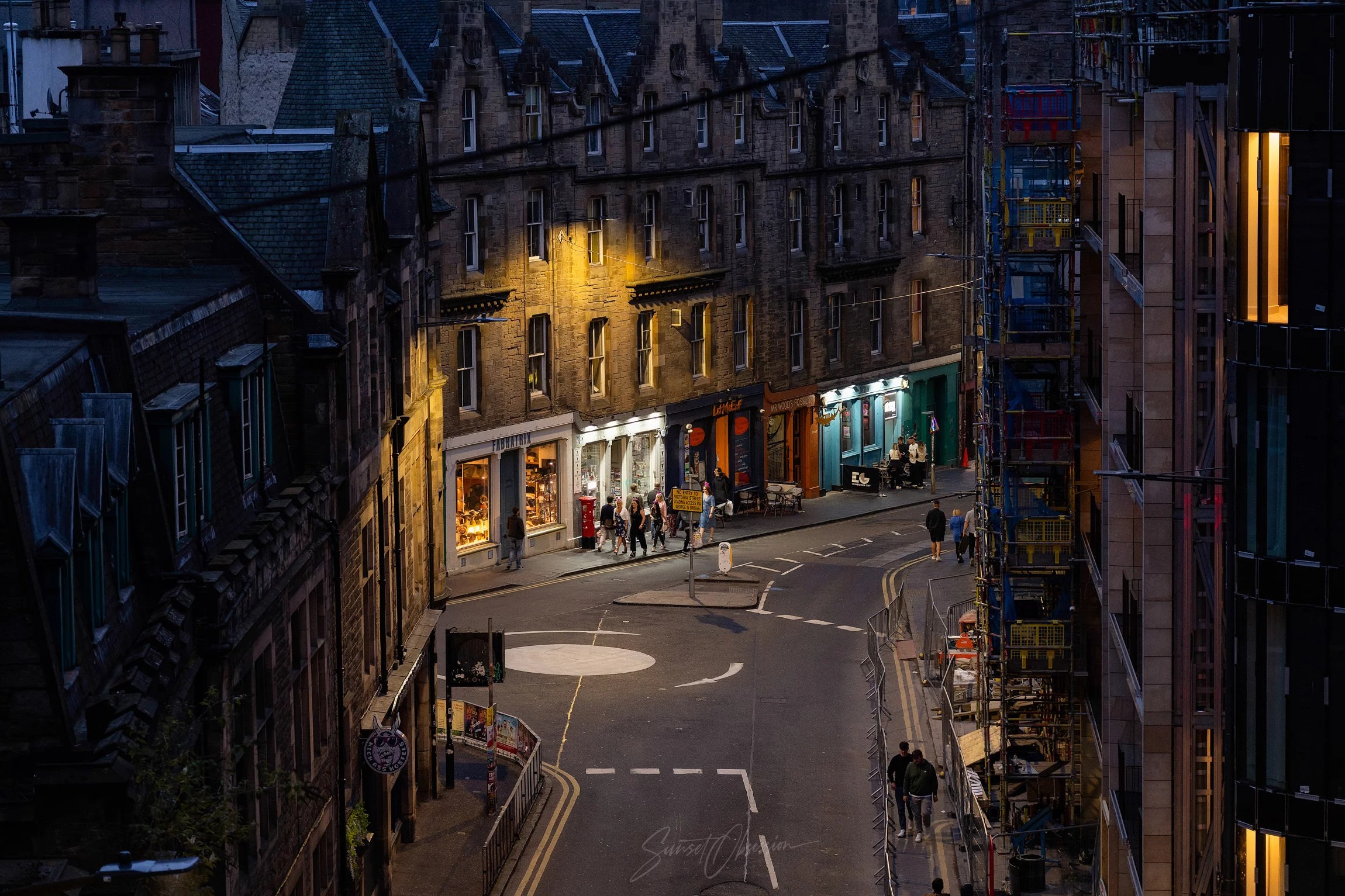 Saturday night in Edinburgh Royal Mile
